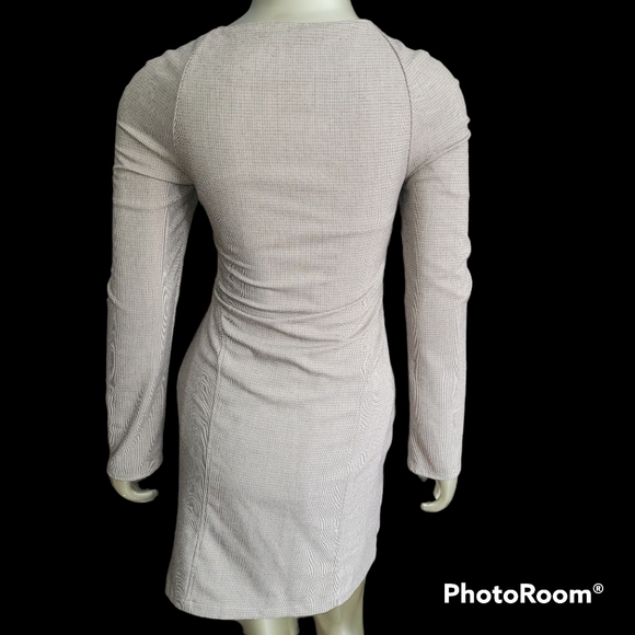 Zara checked square neck dress - Picture 4 of 11